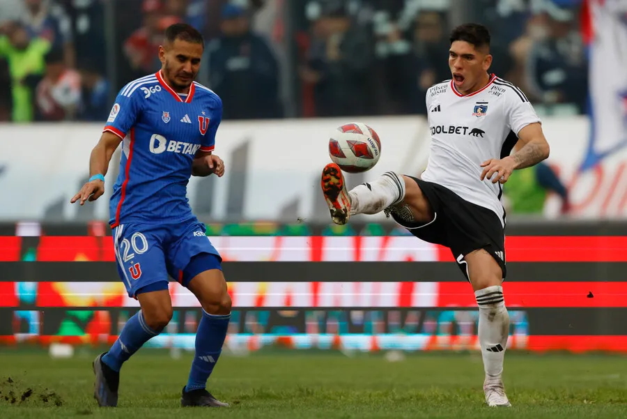 Carlos Palacios marcó diferencias, pero sufrió con las patadas. | Foto: Photosport