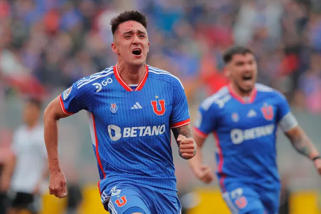 Tapia y el grito de gol (Photosport)