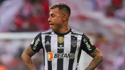 Ex jugador azul no la pasa nada bien en Brasil.