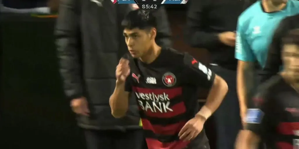 El ingreso de Osorio a la cancha (Captura Onefootball )