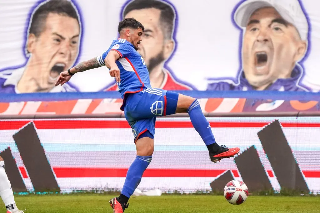 Luis Casanova fue alabado por su nivel en la U en el que podría ser su último Superclásico (Guille Salazar)