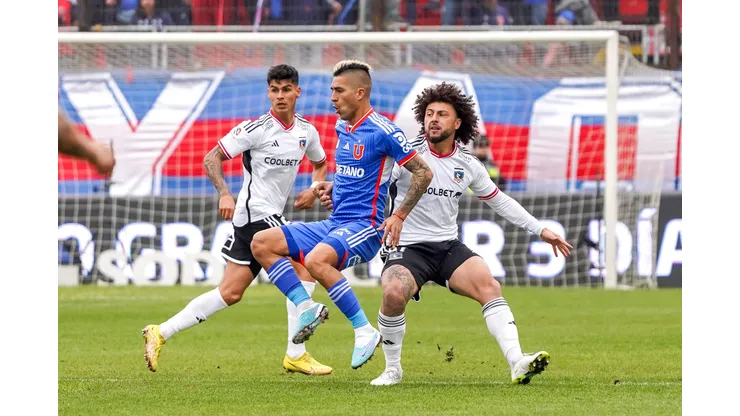 Universidad de Chile y Colo Colo igualan 1-1 en el estadio Santa Laura (Foto: Guille Salazar)