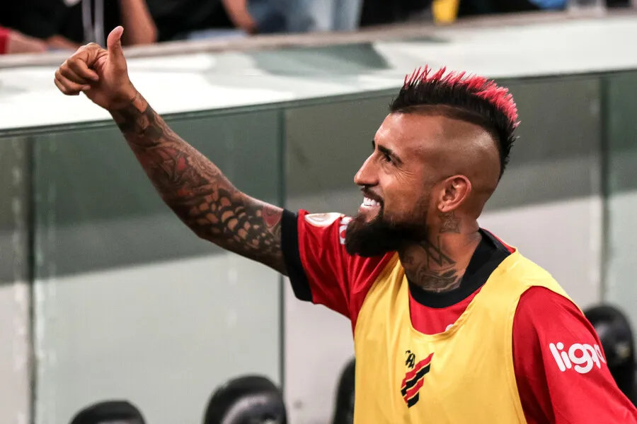 Arturo Vidal y su gran noticia para Chile | Foto: Photosport