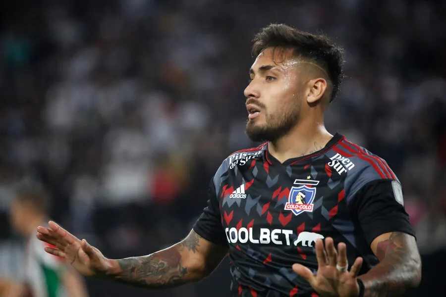 Bolados tendrá su gran oportunidad tras marginación de Pizarro. | Foto: Photosport