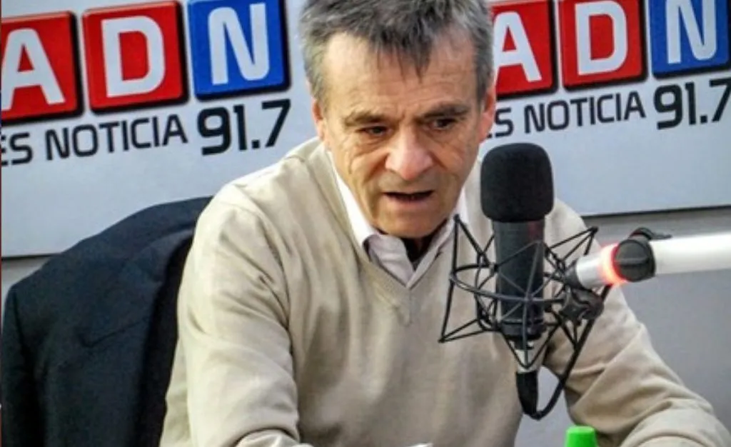 Vladimiro Mimica saca a la palestra a Sampaoli por no tener valores para castigar a sus jugadores como sí lo hizo Quinteros en Colo Colo (ADN)