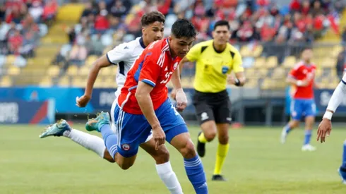 El delantero de Colo Colo, Damián Pizarro, será titular ante Estados Unidos