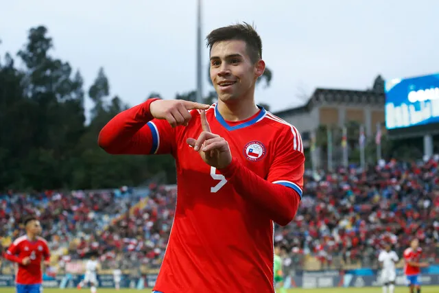 El Monito Aravena es el goleador de Chile en Santiago 2023 ( Raul Zamora/Santiago 2023 via Photosport)
