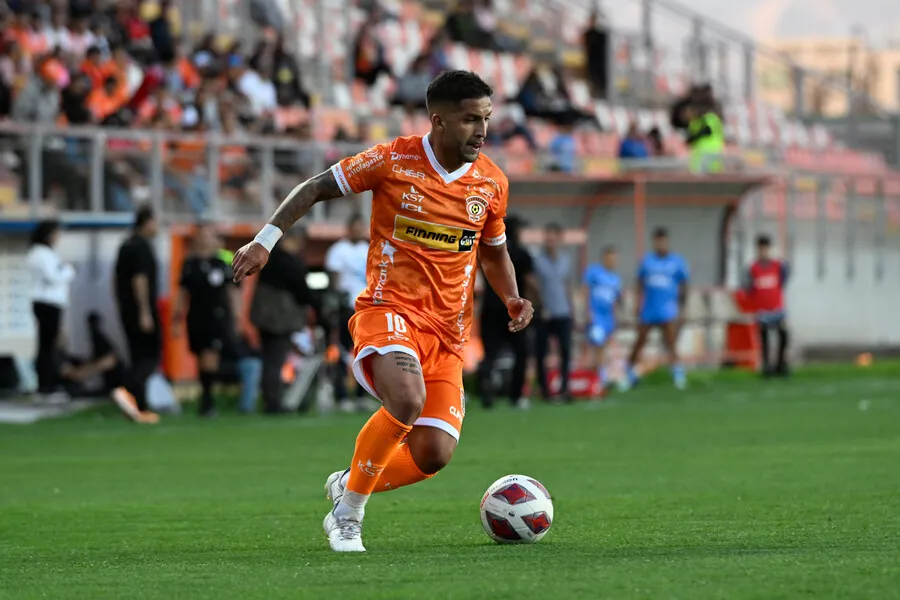 Merello advirtió a Assadi no terminar como Ignacio Jara. | Foto: Photosport