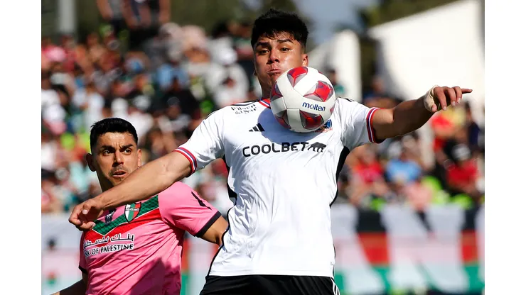 El joven delantero de Colo Colo es candidato para La Roja adulta. (Foto: Javier Salvo/Photosport)