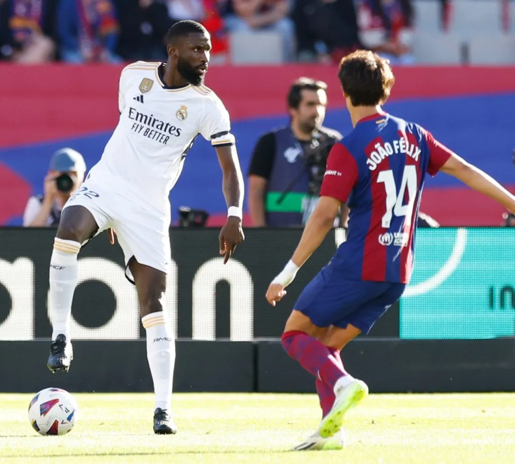 Real Madrid remontó en su visita a Barcelona por el clásico del fútbol español. (Foto: Real Madrid)