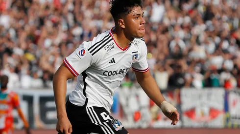 El delantero de Colo Colo sigue sumando elogios para ser llamado a La Roja adulta. (Foto: Photosport)