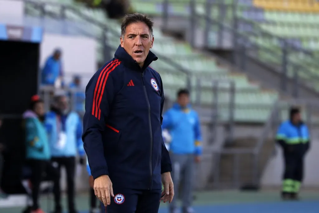 Eduardo Berizzo sigue sin convencer al hincha de la Selección Chilena. (Foto de Raul Zamora/Santiago 2023 vía Photosport)