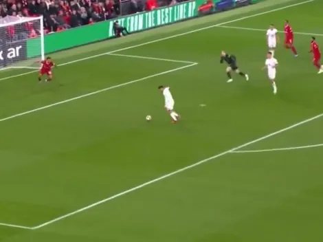 ¡Para que te traje! El increíble gol que se perdió Gabriel Suazo contra Liverpool y que no podrás creer