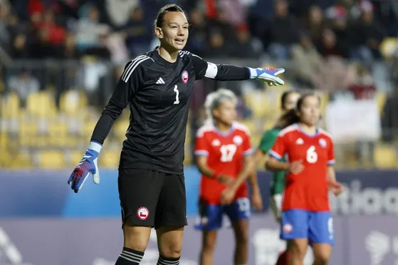 Christiane Endler jugaría su último partido ante Estados Unidos (Photosport)