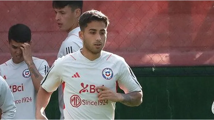 Técnico campeón con la U propone simple medida con Lucas Assadi.
