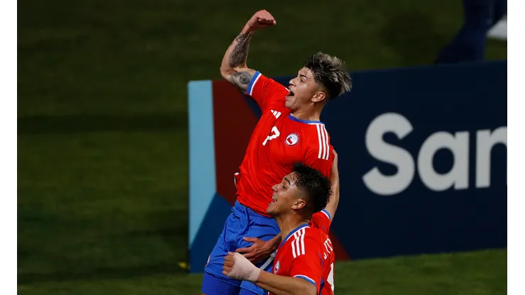 La U quiere recuperar a Maxi Guerrero
