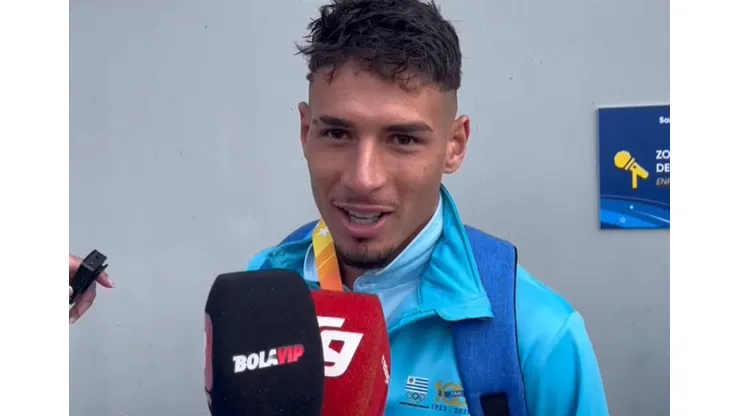 El defensa de Colo Colo conversó con Bolavip tras su debut con Uruguay en los Juegos Panamericanos Santiago 2023.