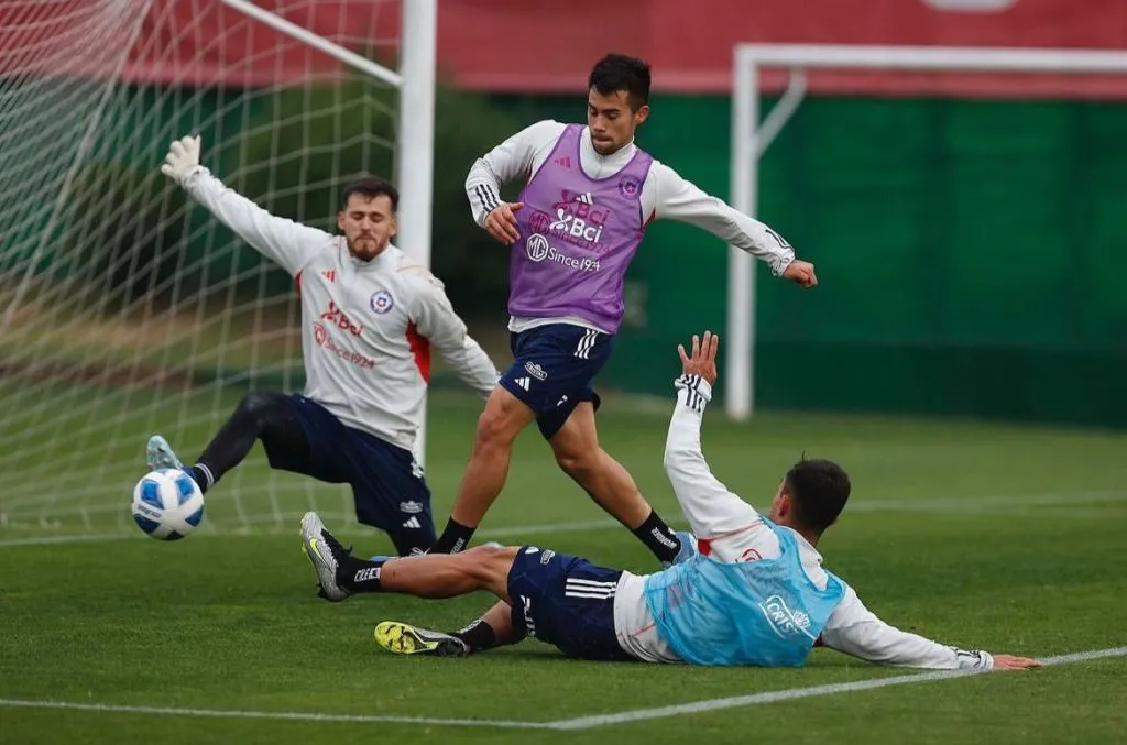 Aravena es una de las grandes cartas de gol en Chile | Foto: Instagram