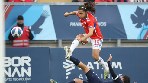 Daniela Zamora fue clave en el triunfo de La Roja Femenina ante Paraguay