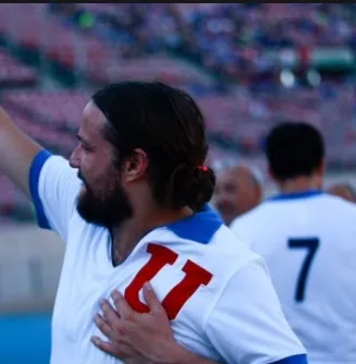Nano Stern en el partido de hinchas famosos (Archivo)