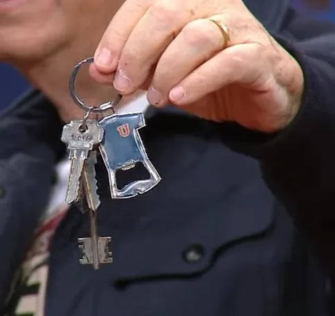 El llavero de Dyango (Captura)