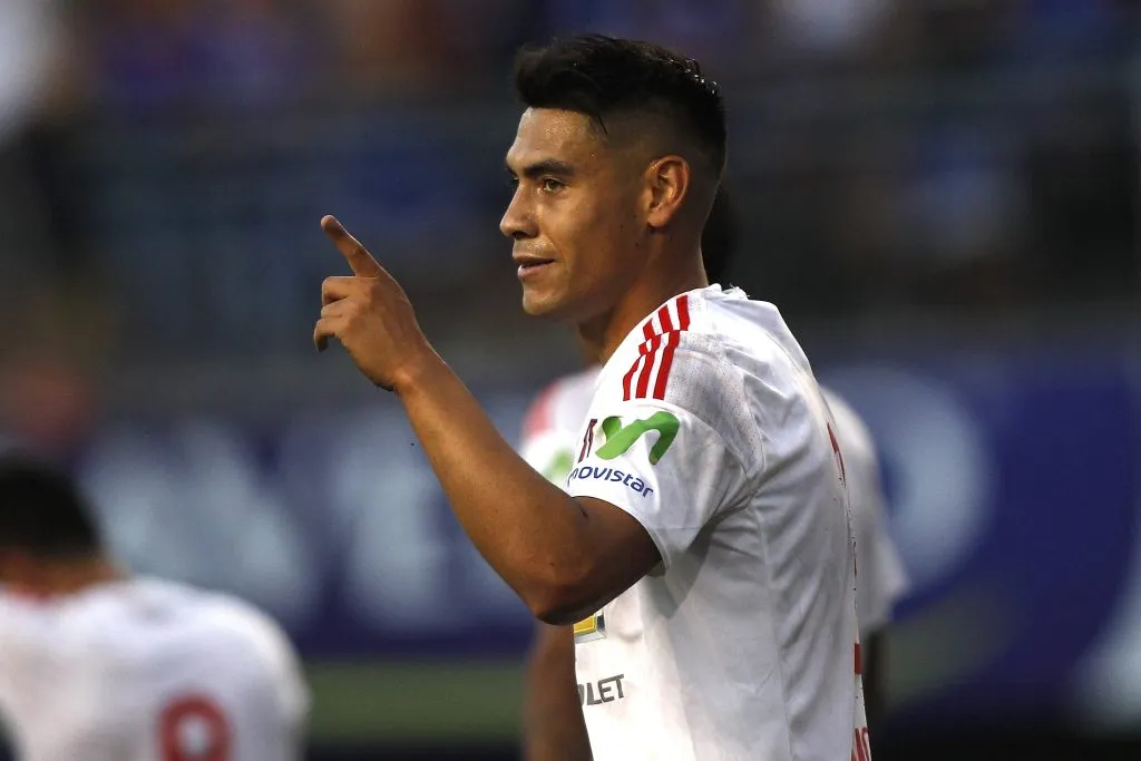 Mora alcanzó a disputar 30 partidos con la U y levantó el título del Torneo de Clausura 2017 | FOTO: Marcelo Hernandez /Photosport