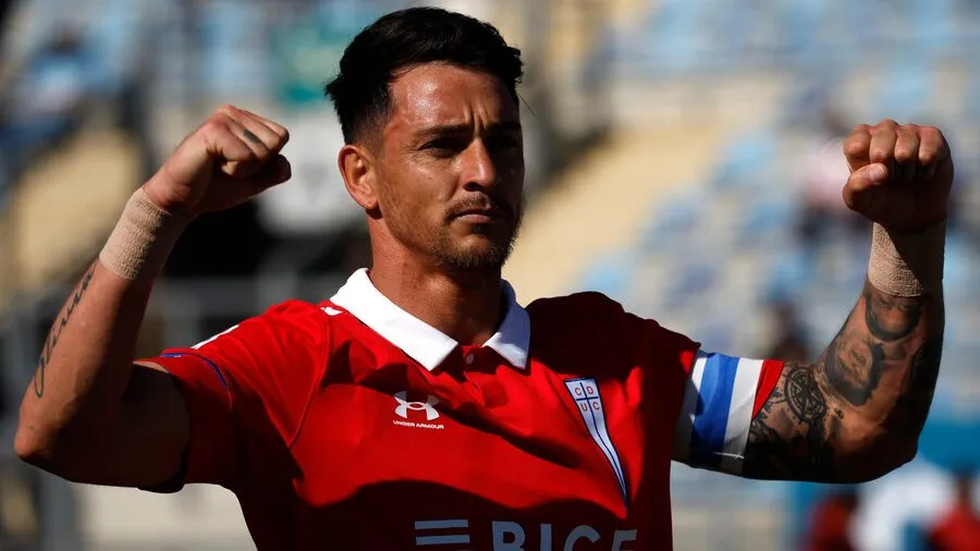 Fernando Zampedri saca la voz en la interna de la UC (Photosport)