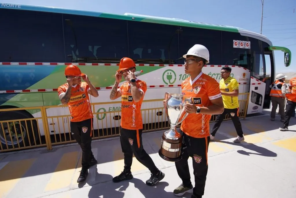 Cobreloa visitó la Mina de Chuquicamata (Foto: Cobreloa SADP)
