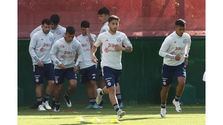 El combinado nacional debuta el próximo lunes contra México en Viña del Mar. (Foto: Photosport)
