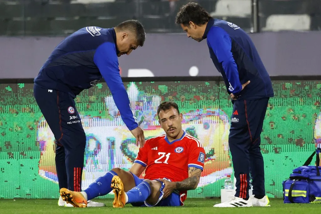 Matías Catalán podría perderse la próxima doble fecha FIFA. (Foto: Photosport)