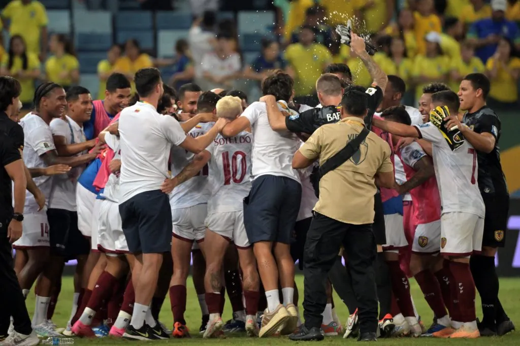 Venezuela llega con cuatro puntos tras el empate 1-1 con Brasil.