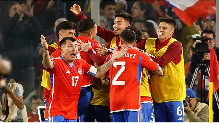 Un joven futbolista de Colo Colo se sumó a la delegación de La Roja que viajó a Venezuela.