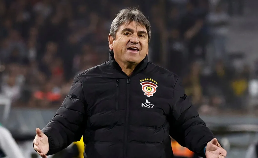 Emiliano Astorga seguirá al mando de Cobreloa. (Foto: Photosport)