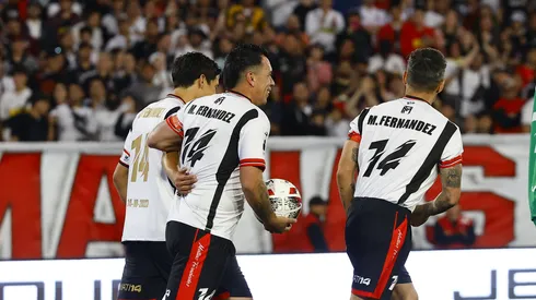 Se reunieron grandes leyendas de Colo Colo en el adiós del volante chileno.