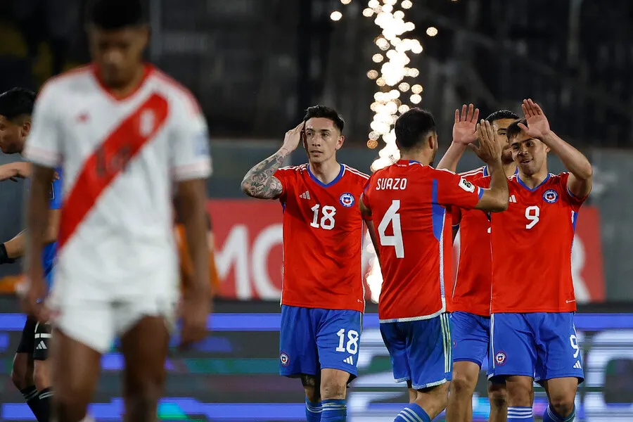 Chile venció a Perú en el Monumental | Foto: Photosport