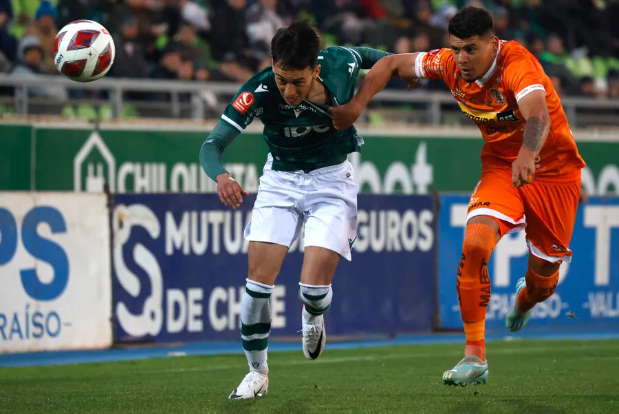 Cobreloa y Wanderers tienen la primera opción de ascender. | Foto: Photosport