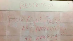 Ex seleccionado peruano echó al agua a emblema de La Roja por provocador mensaje.