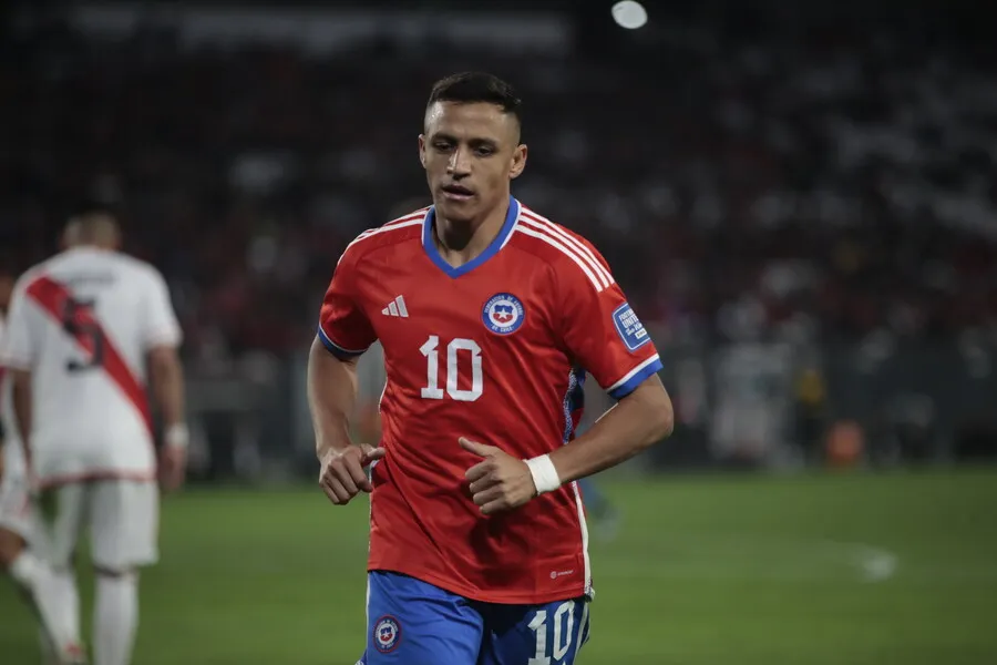 Alexis es el gran guía de La Roja. | Foto: Photosport