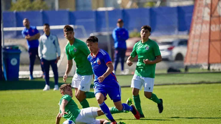 La U de proyección golea con dos cracks de Mauricio Pellegrino