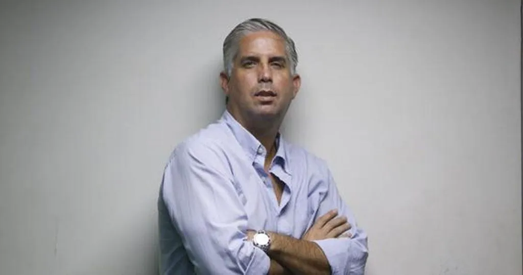 El famoso periodista peruano Diego Rebagliati destroza el planteamiento de Perú ante Chile