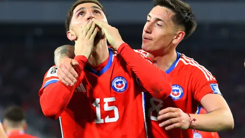 Diego Valdés marca el 1-0 de Chile ante Perú (Foto: Photosport)