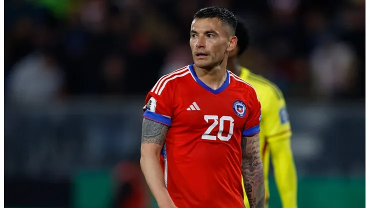 Charles Aránguiz es la petición de un mundialista de La Roja