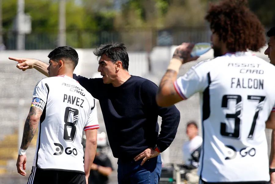 Colo Colo cayó ante Palestino | Foto: Photsport