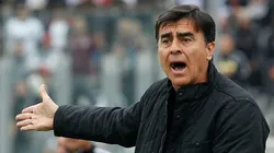 Quinteros se enojó ante pregunta de la prensa.