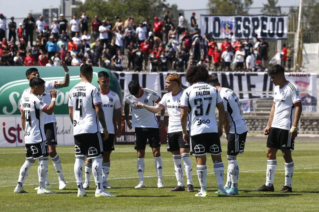 Pelé Álvarez está disconforme con el rendimiento de Colo Colo (Foto: Photosport)