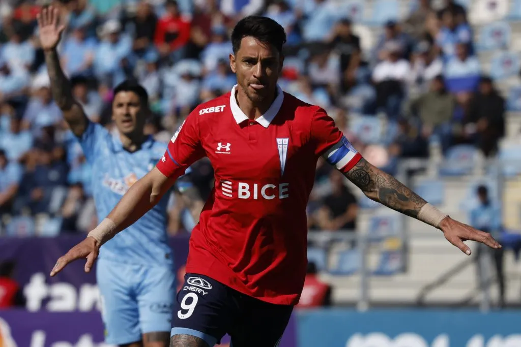 Fernando Zampedri llegó a los 101 goles con la camiseta de la UC (Photosport)