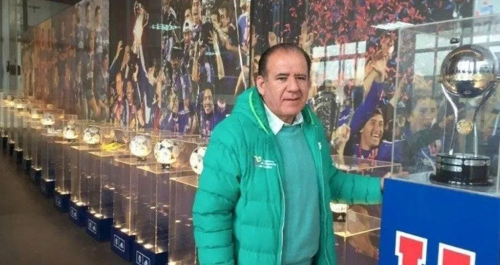 César Vaccia preocupado por David Retamal.