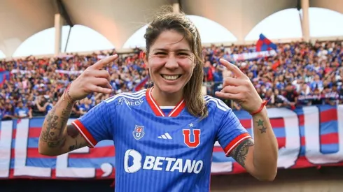 Guerrero aplaudió a los hinchas azules que llegaron hasta Bogotá.