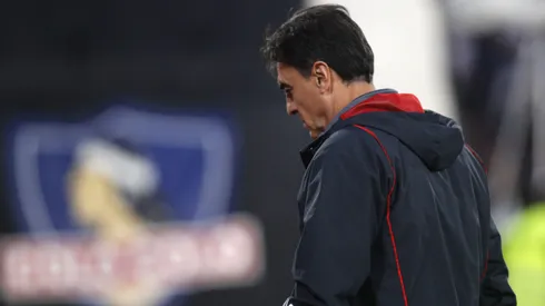 La continuidad de Gustavo Quinteros es una duda en Colo Colo