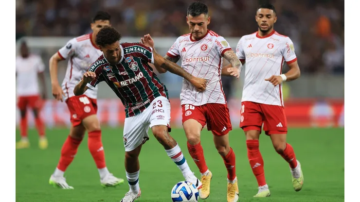 Charles Aránguiz jugó 74 minutos en la caída de su equipo por semifinales de la Copa Libertadores (Foto: Getty)